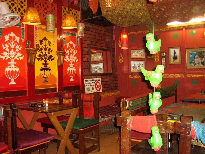 Best Dhabas in Mumbai That You Would Love to Stop By