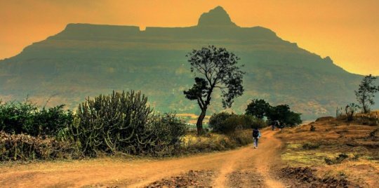locations to visit near mumbai Dhodap